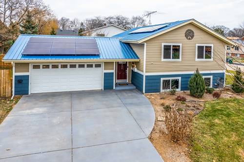 2620 Hyde Park, Waukegan, IL 60085