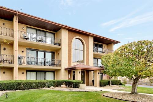 7438 Ponderosa Unit 2B, Orland Park, IL 60462