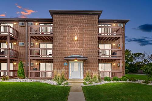 1140 Cedar Unit 1B, Glendale Heights, IL 60139