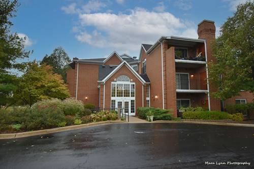 183 Hunt Club Unit 0, St. Charles, IL 60174