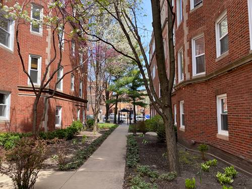 1411 W Farwell Unit L3, Chicago, IL 60626