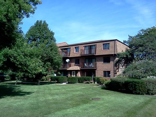 410 E Kensington Unit 1B, Mount Prospect, IL 60056