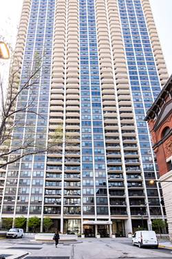 1560 N Sandburg Unit 1009, Chicago, IL 60610