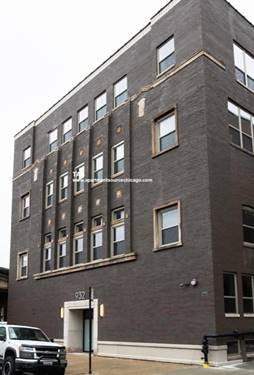932 W Dakin Unit 401, Chicago, IL 60613