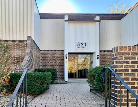 521 73rd Unit 203, Downers Grove, IL 60516