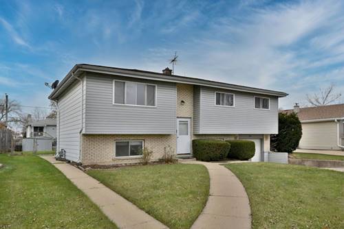 102 S Vista, Addison, IL 60101