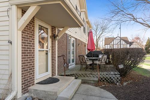 2765 Weeping Willow Unit B, Lisle, IL 60532