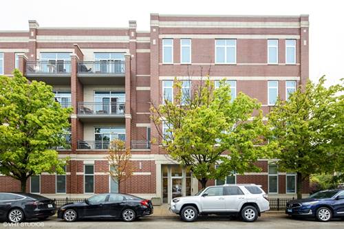 33 S Aberdeen Unit 204, Chicago, IL 60607