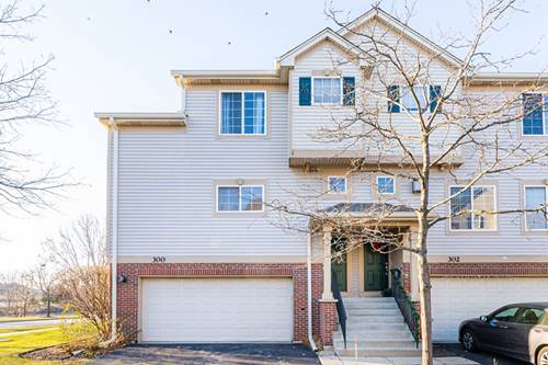 300 Monarch Unit D, Streamwood, IL 60107