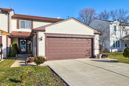 36 Stonefield, Glendale Heights, IL 60139