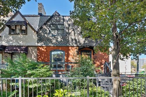 922 W Cuyler, Chicago, IL 60613