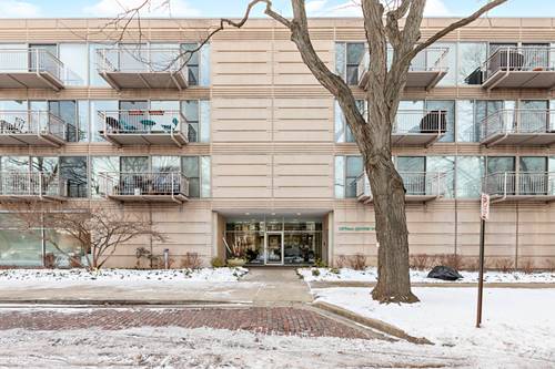 705 11th Unit 305, Wilmette, IL 60091