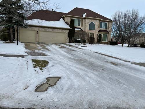 311 Aberdour, Naperville, IL 60540