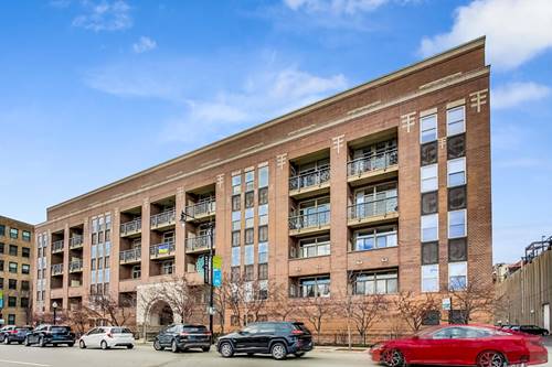 1350 W Fullerton Unit 403, Chicago, IL 60614