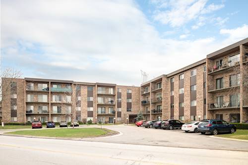 701 W Huntington Commons Unit 105, Mount Prospect, IL 60056