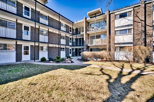 4726 Russett Unit R210, Skokie, IL 60076