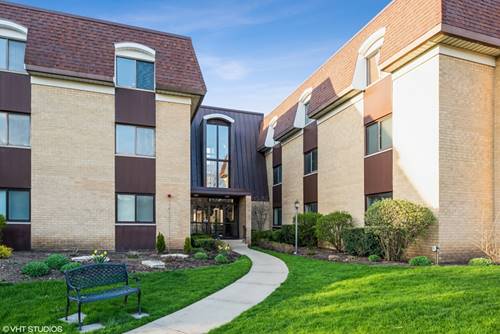 1103 N Mill Unit 102, Naperville, IL 60563