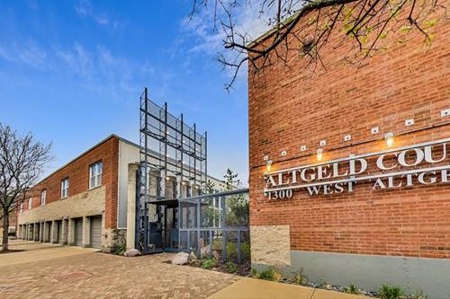 1300 W Altgeld Unit 122, Chicago, IL 60614