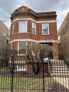 1661 W Winona, Chicago, IL 60640