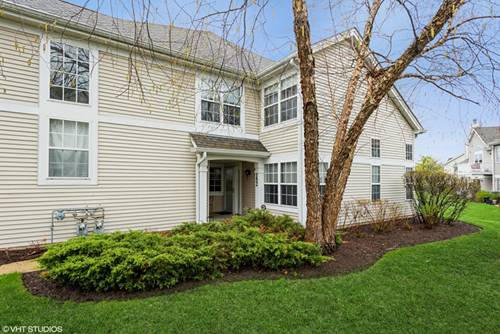 152 Fairfield Unit 152, Carol Stream, IL 60188