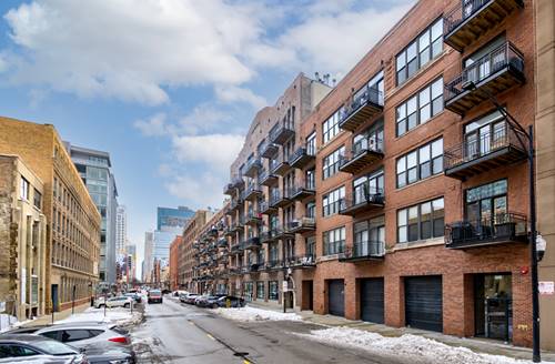 375 W Erie Unit 507, Chicago, IL 60654