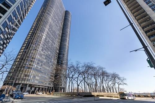 155 N Harbor Unit 707, Chicago, IL 60601