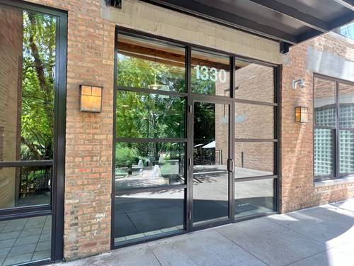 1330 W Monroe Unit 304, Chicago, IL 60607