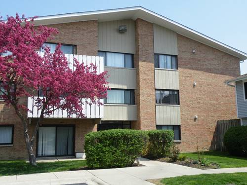 2000 Bayside Unit 305, Palatine, IL 60074