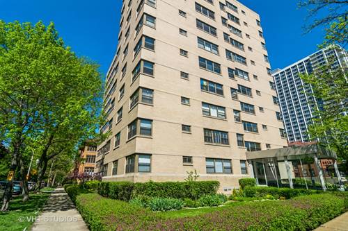 4200 N Marine Unit 302, Chicago, IL 60613