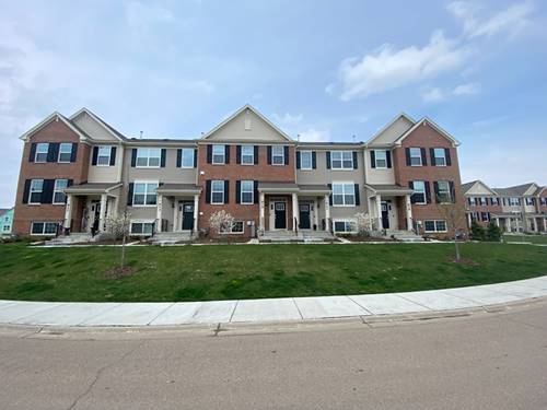 195 Lake Shore, Oswego, IL 60543