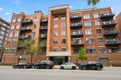 560 W Fulton Unit 403, Chicago, IL 60661