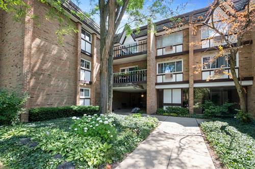 320 Claymoor Unit 2A, Hinsdale, IL 60521