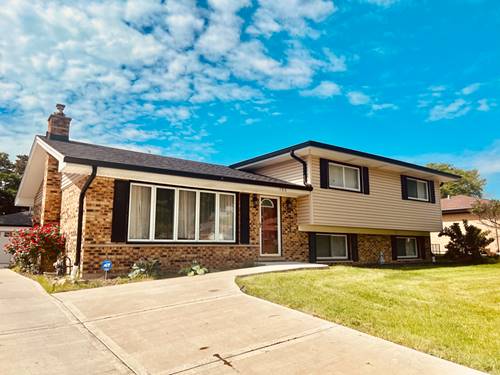 705 Merlin, Schaumburg, IL 60193