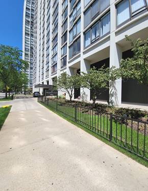 5445 N Sheridan Unit 1911, Chicago, IL 60640