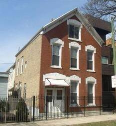 934 N Winchester, Chicago, IL 60622