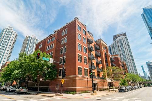 560 W Fulton Unit 402, Chicago, IL 60661