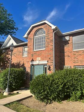1360 Cunat Unit 2B, Lake In The Hills, IL 60156