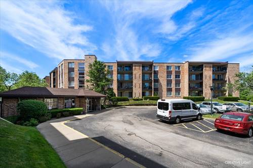 1101 S Hunt Club Unit 303, Mount Prospect, IL 60056