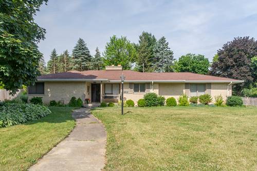 584 N Melrose, Elgin, IL 60123