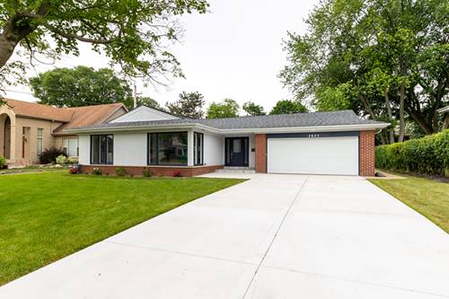 2625 Appletree, Northbrook, IL 60062