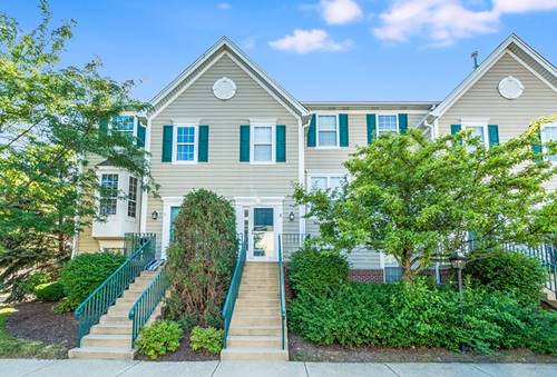 2409 Courtyard Unit 5, Aurora, IL 60506