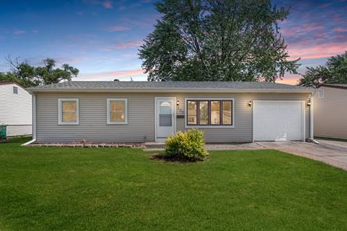 305 Macon, Romeoville, IL 60446