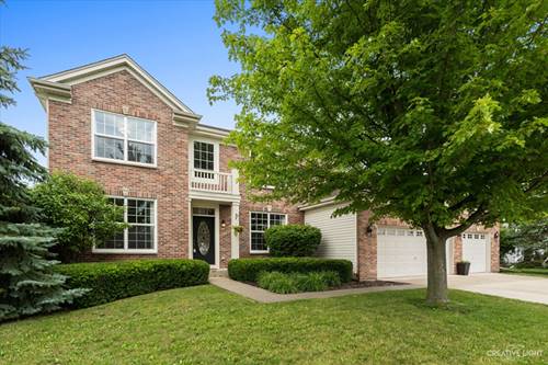 1563 Farmstead, Dekalb, IL 60115