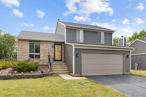952 Hartwood, Streamwood, IL 60107