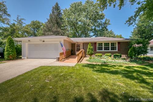 29 Swift, Naperville, IL 60565