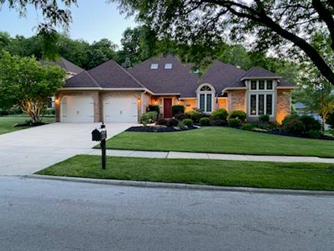2233 Augustana, Naperville, IL 60565