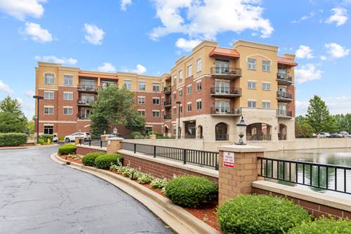 1200 N Foxdale Unit 208, Addison, IL 60101