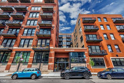 226 N Clinton Unit 617, Chicago, IL 60661