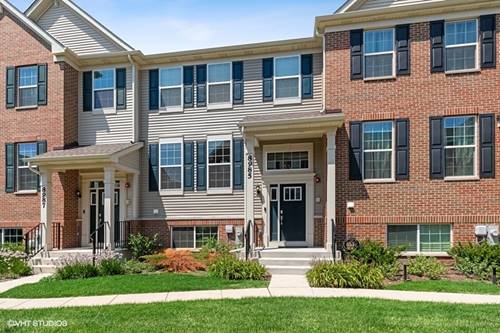 8985 Disbrow, Huntley, IL 60142