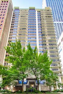 201 E Chestnut Unit 18F, Chicago, IL 60611